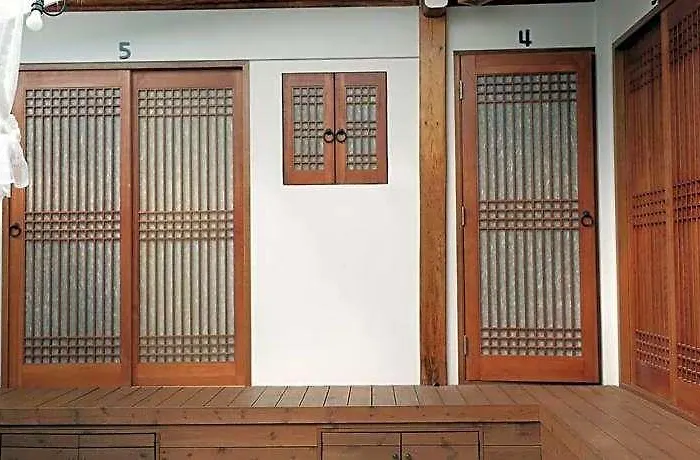 Bibimbap Hanok Gyeongbokgung Private ホテル