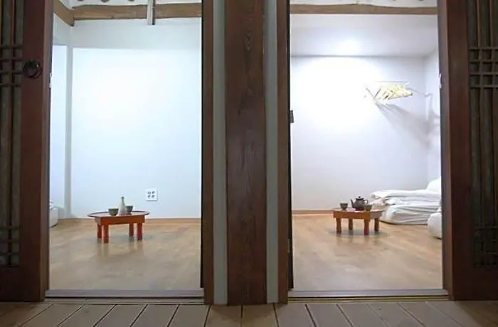 Bibimbap Hanok Gyeongbokgung Private 2*